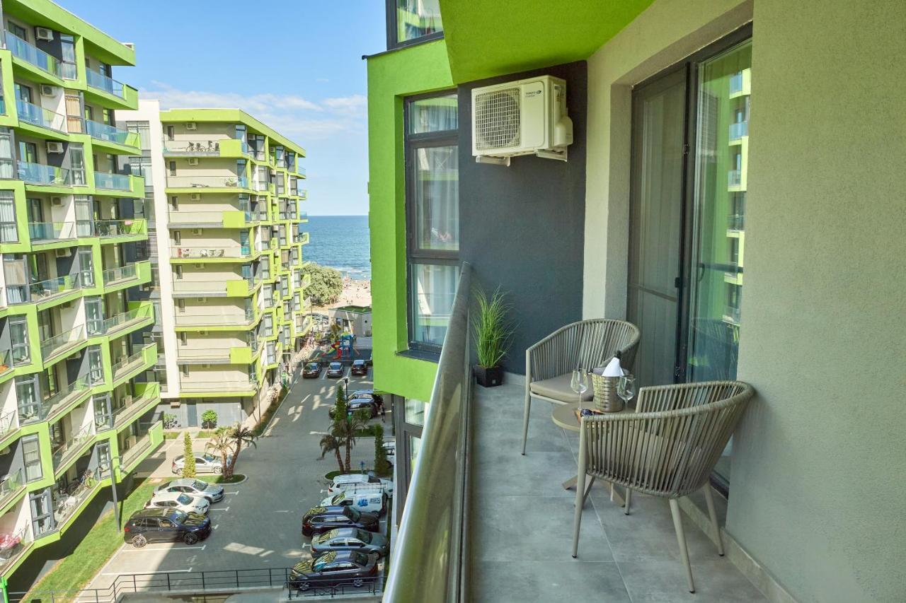 Sun Fantasea Apartment Spa N Pool Beach Resort Năvodari Екстериор снимка